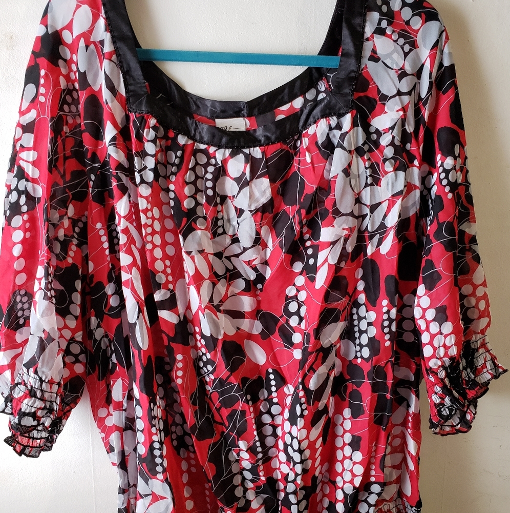 Venezia womens 18/20 sheer top